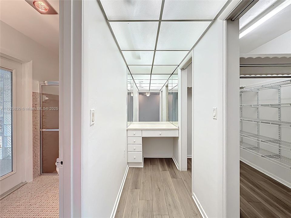 На продажу: $550,000 (3 спален, 2 ванн, 1882 Квадратных фут)