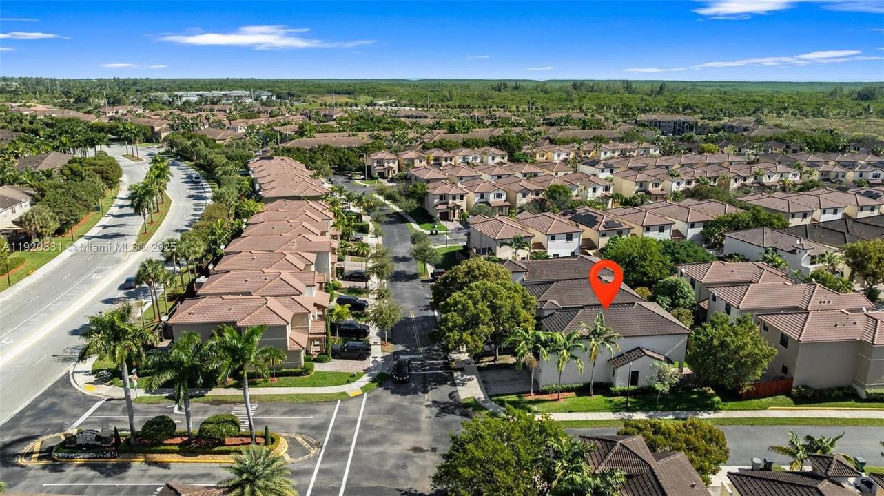 待售: $510,000 (4 贝兹, 2 浴室, 2201 平方英尺)