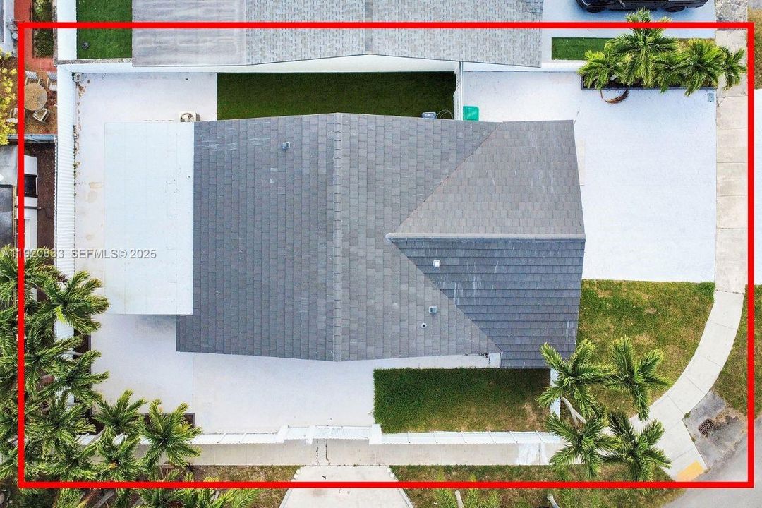 For Sale: $770,000 (3 beds, 2 baths, 1710 Square Feet)