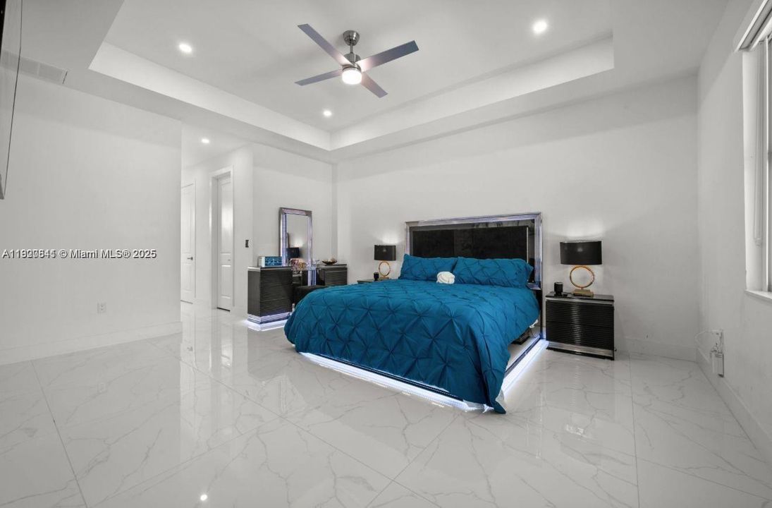 En Venta: $599,000 (3 camas, 2 baños, 0 Pies cuadrados)