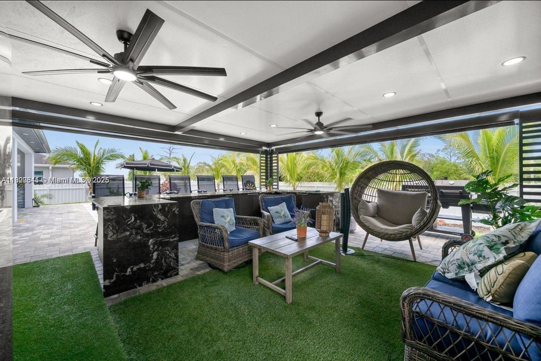 En Venta: $599,000 (3 camas, 2 baños, 0 Pies cuadrados)