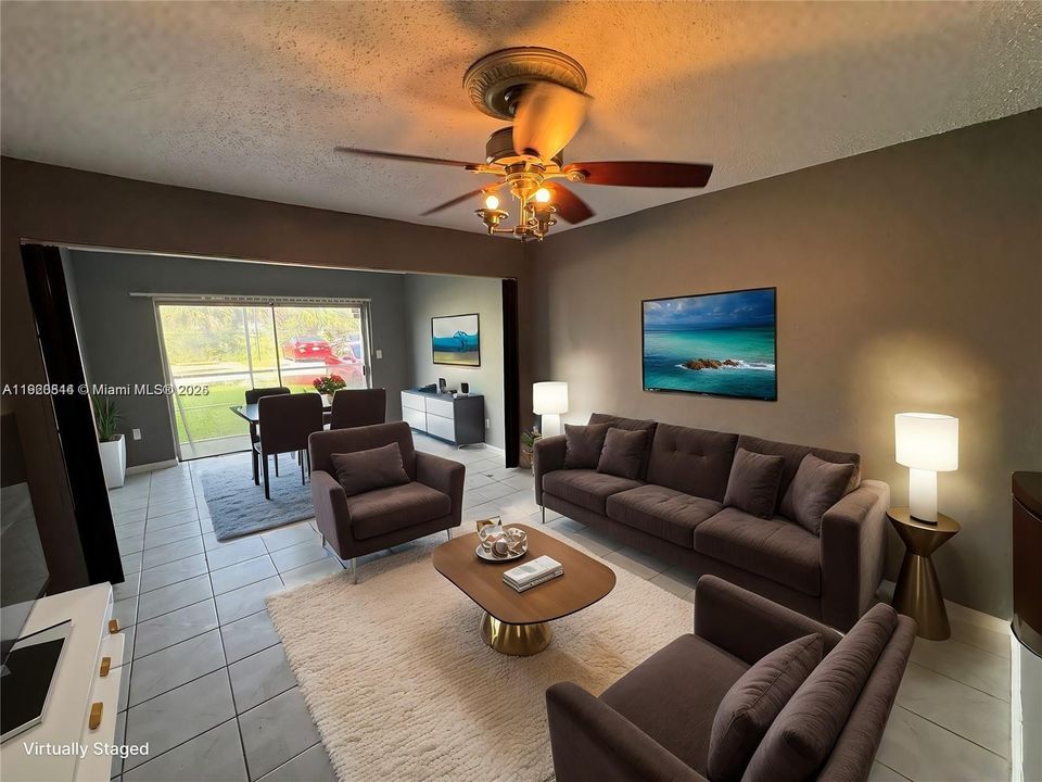 For Rent: $1,450 (1 beds, 1 baths, 800 Square Feet)