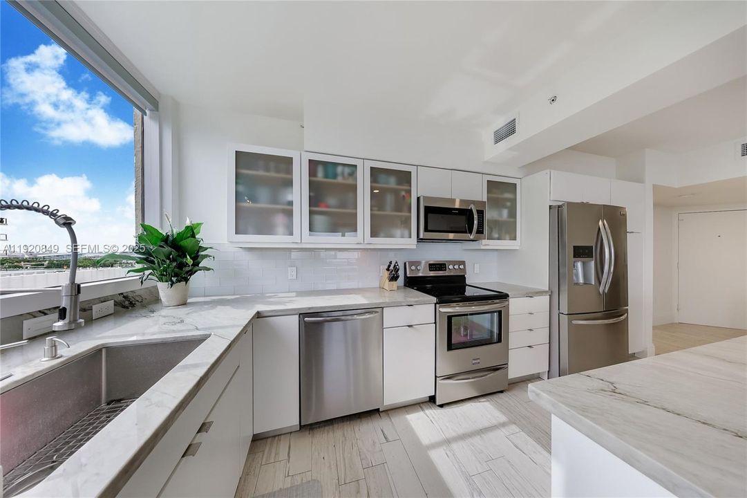 En Venta: $999,000 (2 camas, 2 baños, 1262 Pies cuadrados)