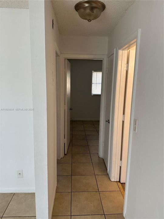 For Rent: $1,650 (2 beds, 1 baths, 609 Square Feet)