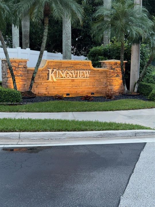 待售: $835,500 (4 贝兹, 3 浴室, 2965 平方英尺)