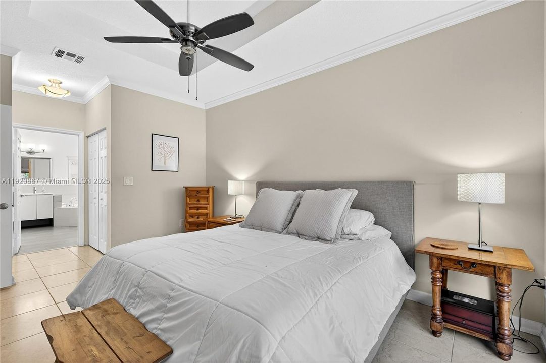 На продажу: $619,000 (3 спален, 2 ванн, 1582 Квадратных фут)