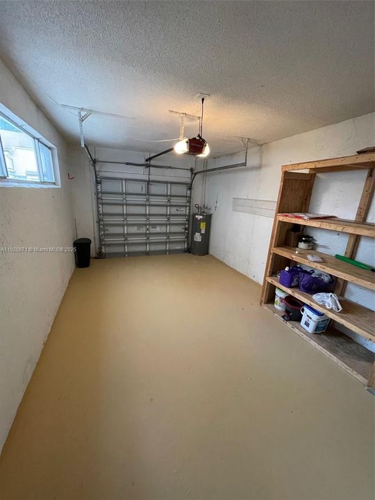 For Rent: $2,940 (3 beds, 2 baths, 1770 Square Feet)