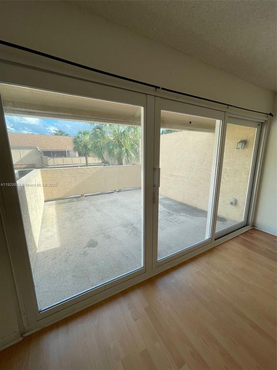 For Rent: $2,940 (3 beds, 2 baths, 1770 Square Feet)