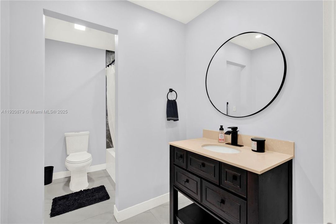 For Sale: $890,000 (4 beds, 2 baths, 3850 Square Feet)