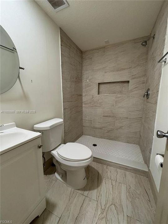 На продажу: $385,000 (4 спален, 3 ванн, 0 Квадратных фут)