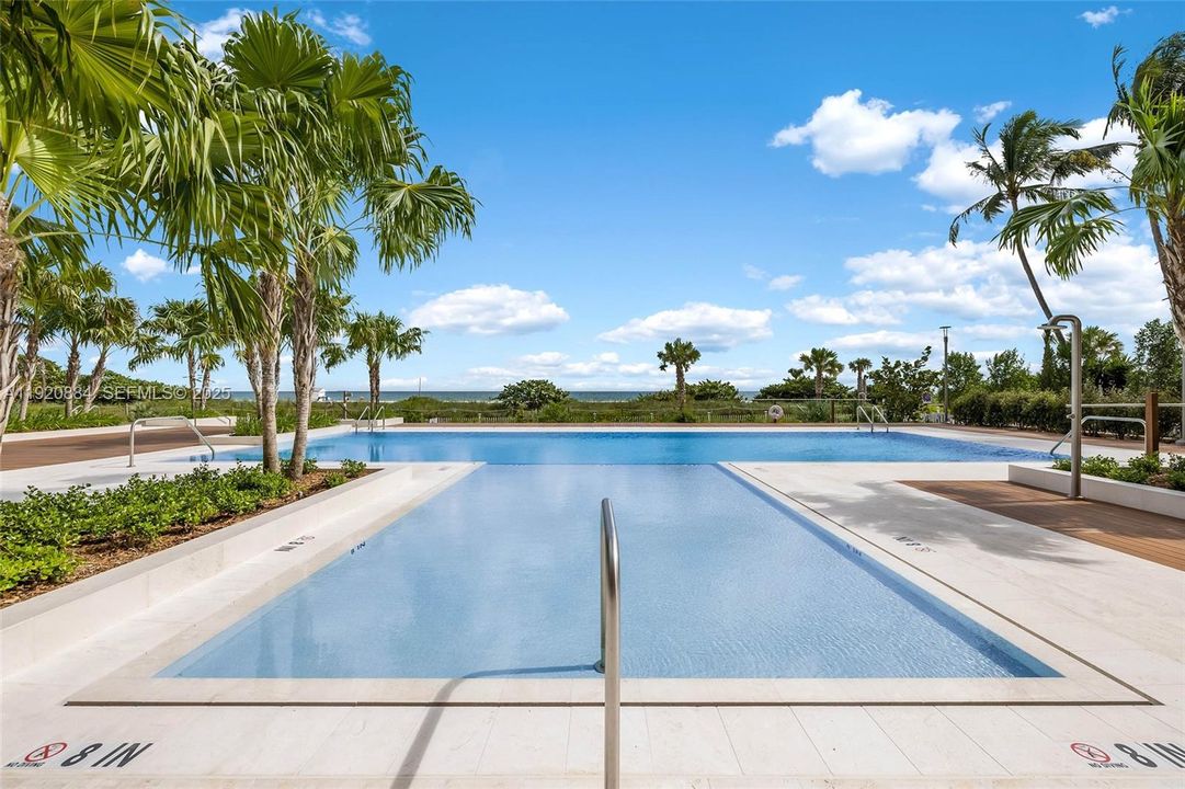 На продажу: $14,495,000 (4 спален, 5 ванн, 3443 Квадратных фут)