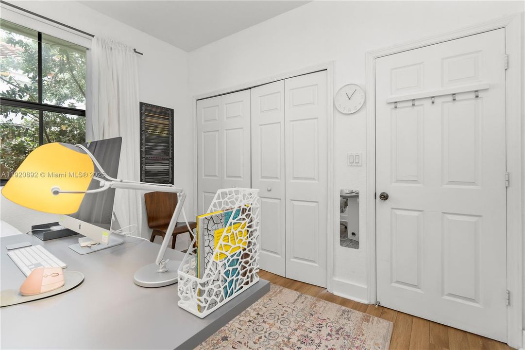 For Rent: $4,000 (3 beds, 2 baths, 1534 Square Feet)