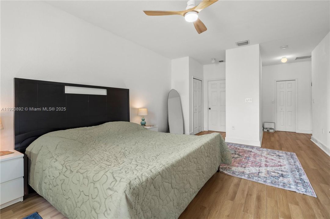 For Rent: $4,000 (3 beds, 2 baths, 1534 Square Feet)