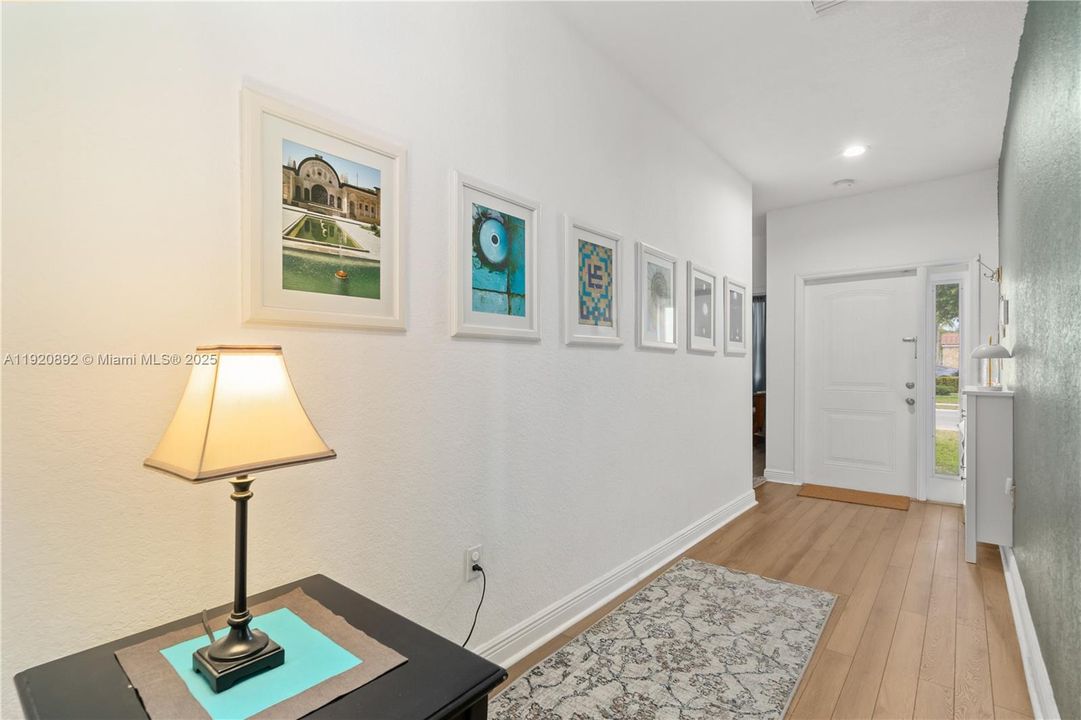 For Rent: $4,000 (3 beds, 2 baths, 1534 Square Feet)