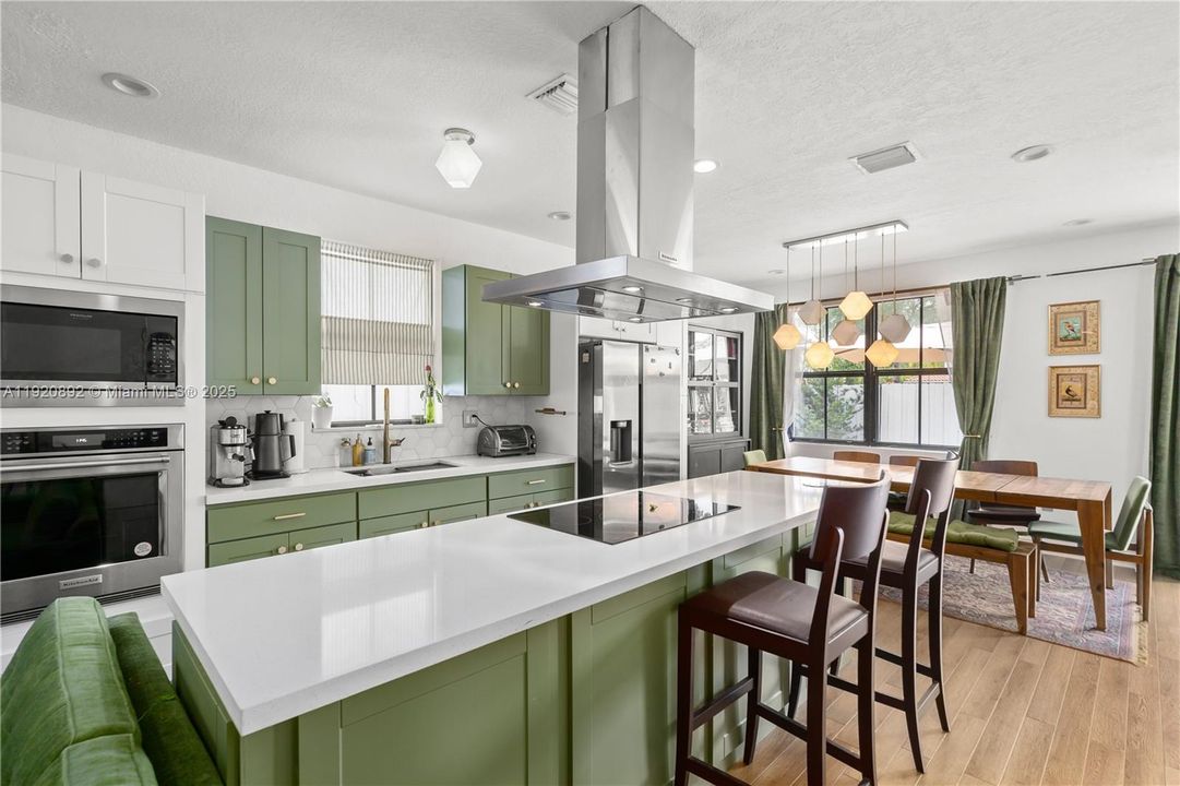 For Rent: $4,000 (3 beds, 2 baths, 1534 Square Feet)