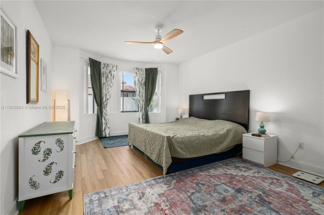 For Rent: $4,000 (3 beds, 2 baths, 1534 Square Feet)