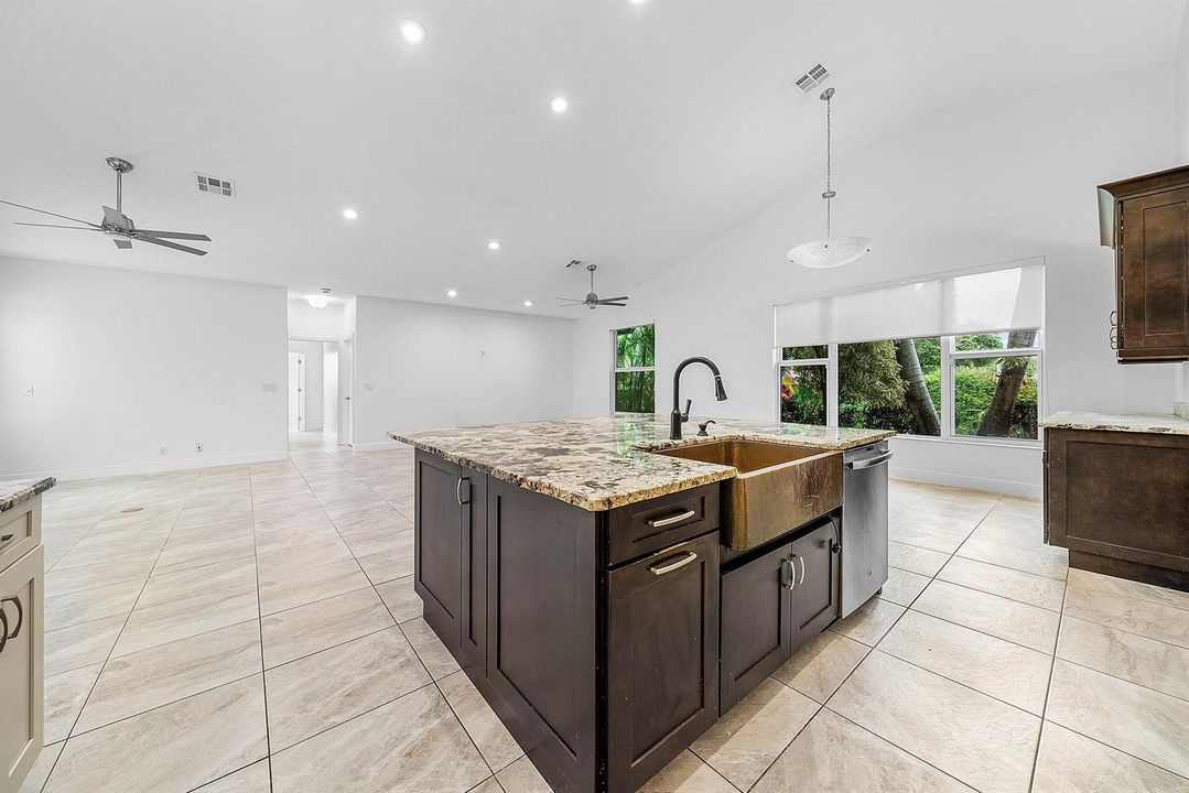 010-15535SunwardStreet-Wellington-FL-334