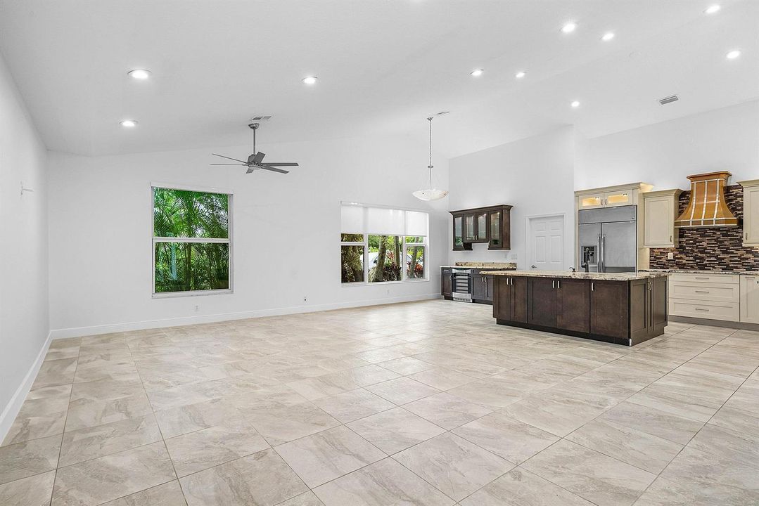 014-15535SunwardStreet-Wellington-FL-334
