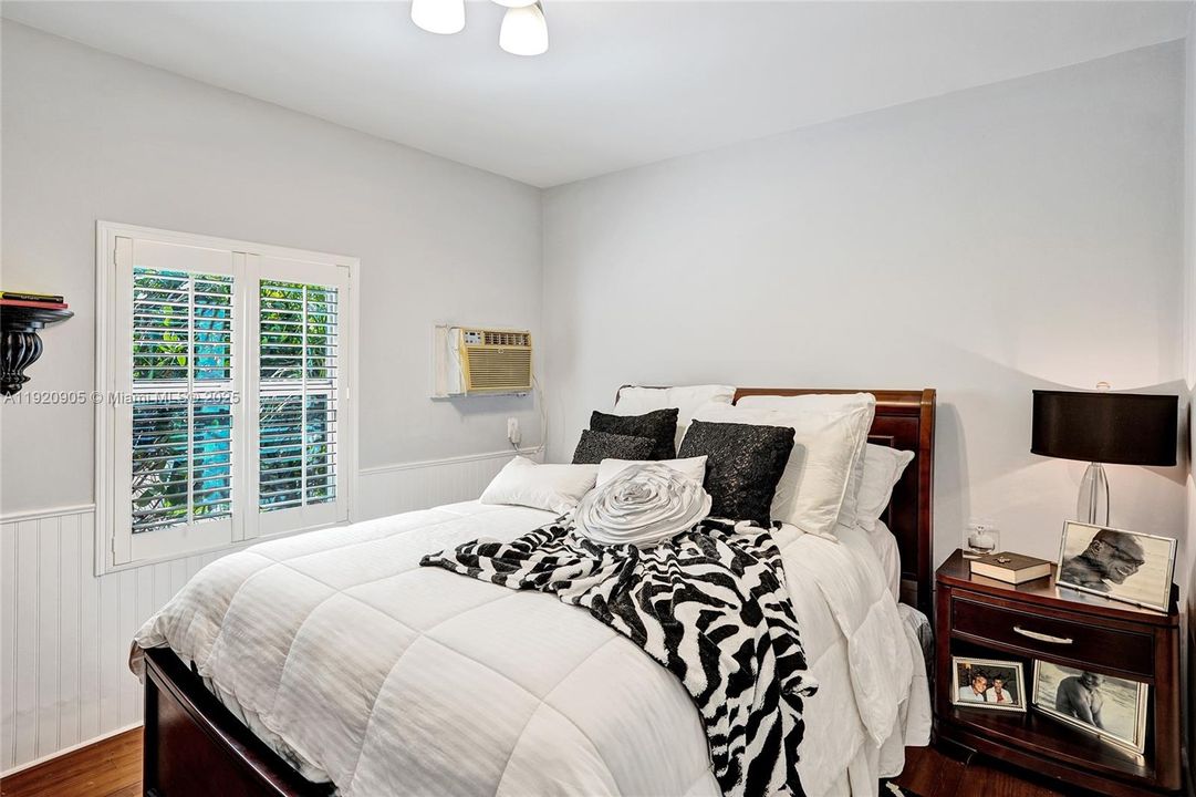 For Rent: $6,700 (4 beds, 4 baths, 2380 Square Feet)