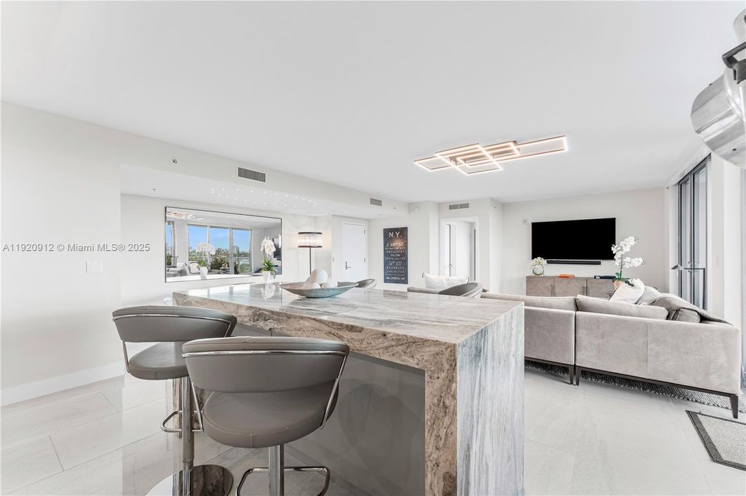 For Rent: $8,500 (2 beds, 2 baths, 1783 Square Feet)