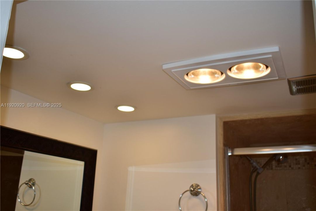 great bathroom lighting