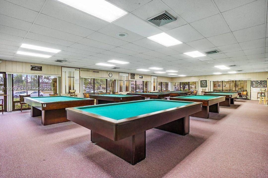 For Sale: $128,000 (2 beds, 2 baths, 850 Square Feet)