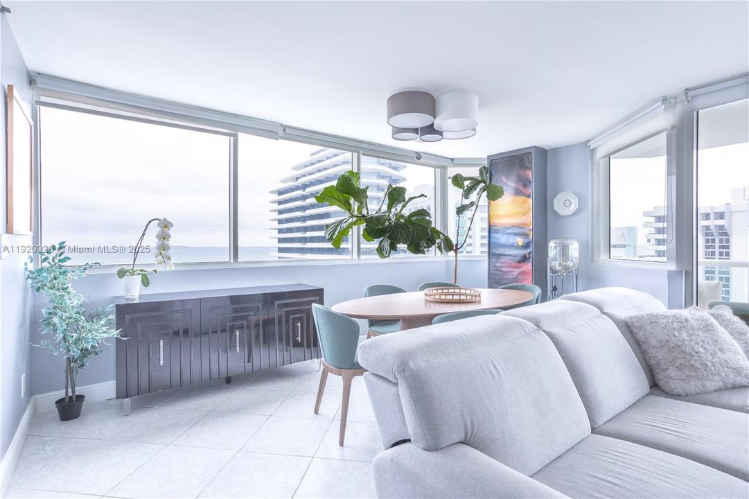 For Rent: $4,500 (2 beds, 2 baths, 1200 Square Feet)