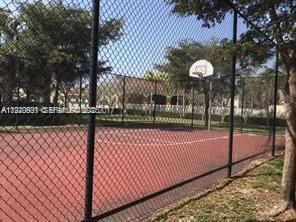 For Rent: $3,200 (3 beds, 2 baths, 1720 Square Feet)