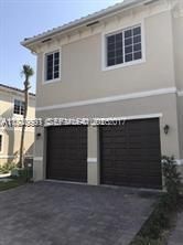 For Rent: $3,200 (3 beds, 2 baths, 1720 Square Feet)
