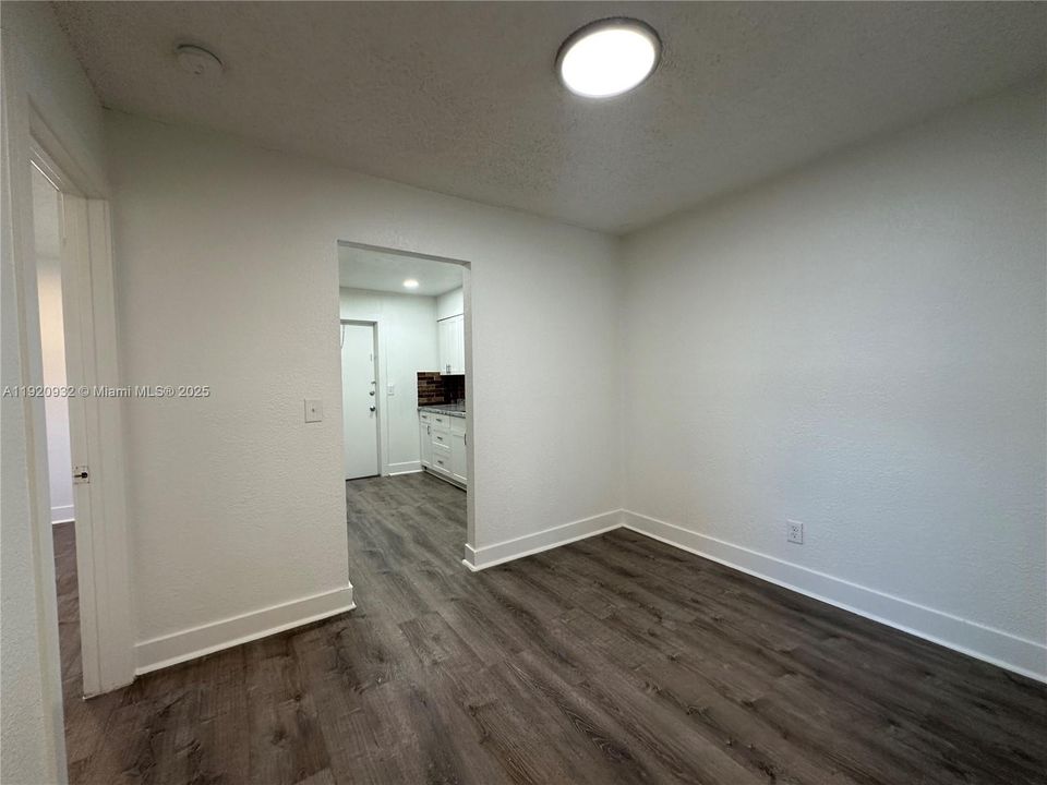 Active With Contract: $2,395 (2 beds, 2 baths, 0 Square Feet)