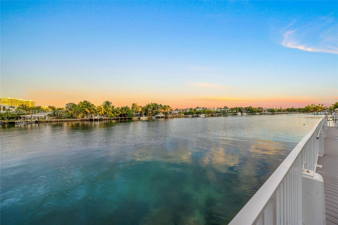 En Venta: $464,900 (1 camas, 1 baños, 1080 Pies cuadrados)