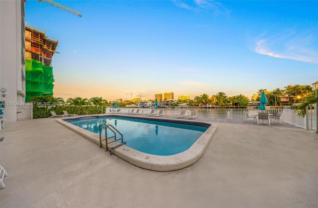 En Venta: $464,900 (1 camas, 1 baños, 1080 Pies cuadrados)