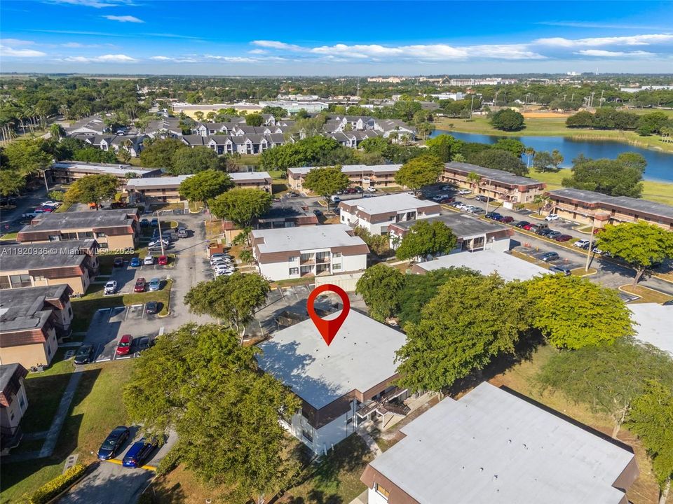 En Venta: $315,000 (2 camas, 2 baños, 750 Pies cuadrados)