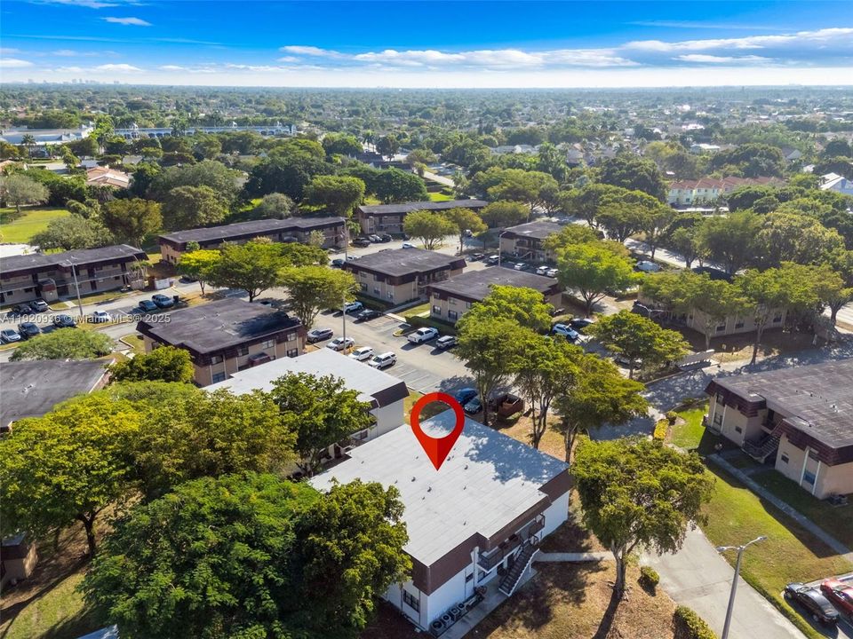 En Venta: $315,000 (2 camas, 2 baños, 750 Pies cuadrados)