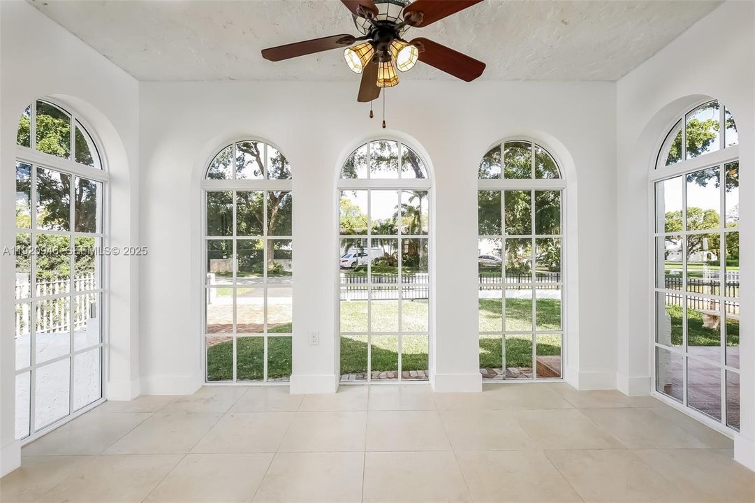 For Rent: $7,500 (4 beds, 4 baths, 2104 Square Feet)