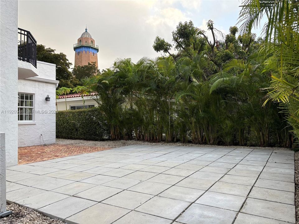 For Rent: $7,500 (4 beds, 4 baths, 2104 Square Feet)