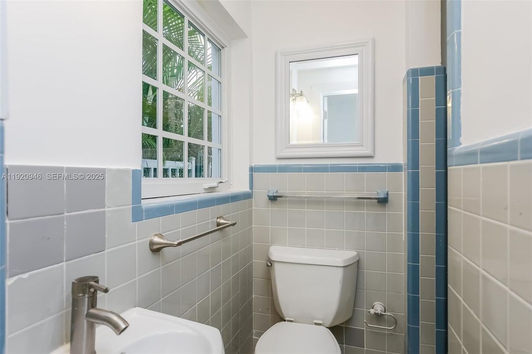 For Rent: $7,500 (4 beds, 4 baths, 2104 Square Feet)