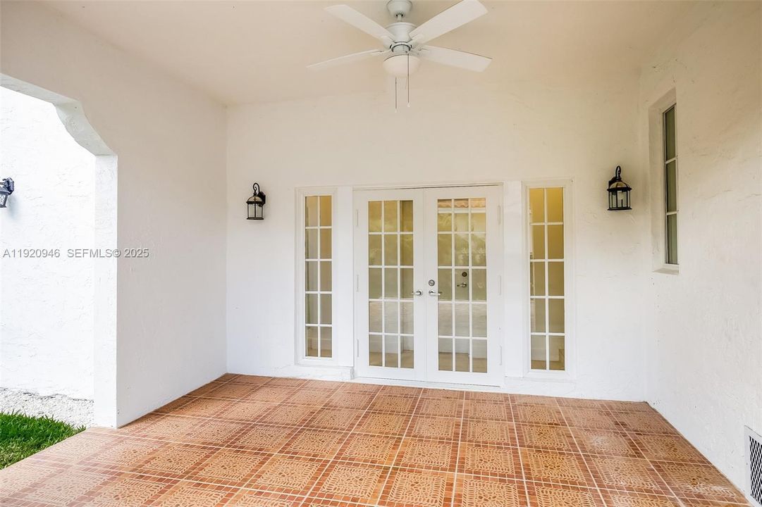 For Rent: $7,500 (4 beds, 4 baths, 2104 Square Feet)