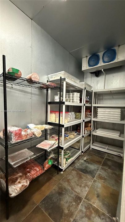 待售: $280,000 (0 贝兹, 0 浴室, 0 平方英尺)