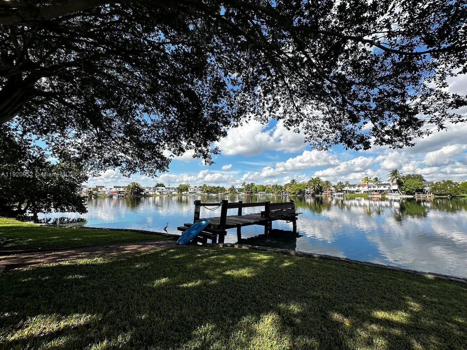 For Sale: $440,000 (3 beds, 2 baths, 1428 Square Feet)