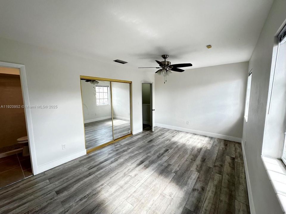 For Sale: $440,000 (3 beds, 2 baths, 1428 Square Feet)