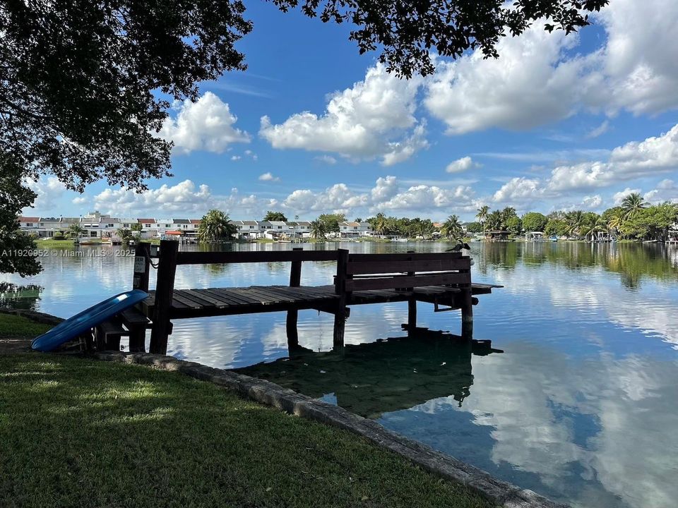 For Sale: $440,000 (3 beds, 2 baths, 1428 Square Feet)