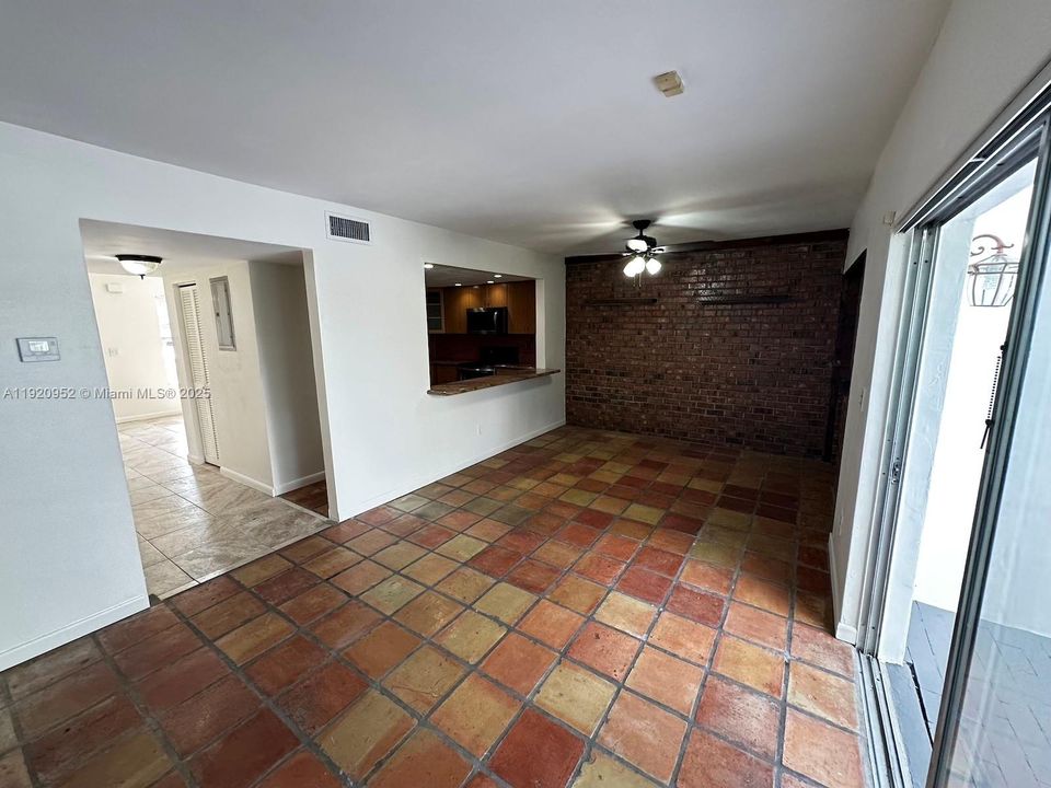 For Sale: $440,000 (3 beds, 2 baths, 1428 Square Feet)