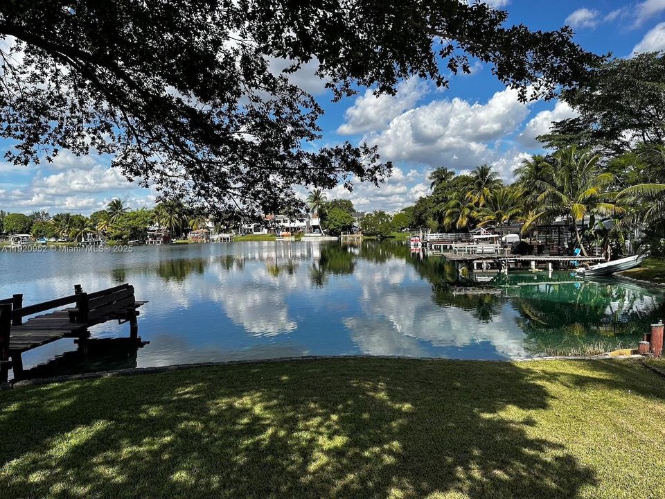 For Sale: $440,000 (3 beds, 2 baths, 1428 Square Feet)