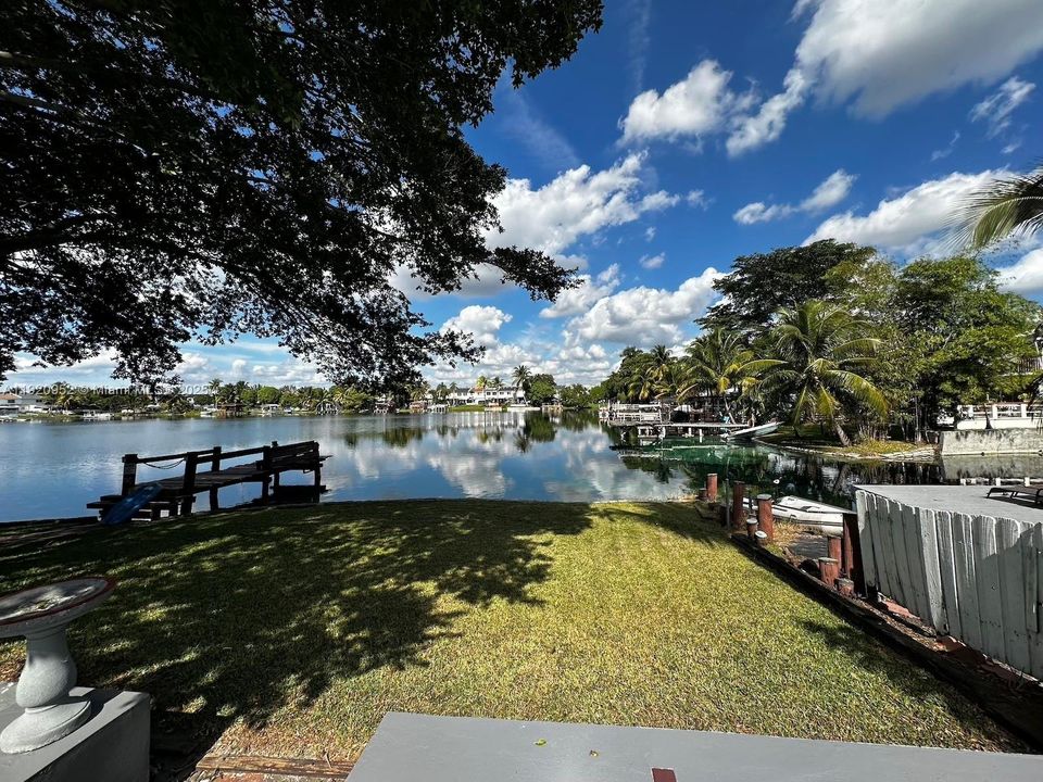 For Sale: $440,000 (3 beds, 2 baths, 1428 Square Feet)