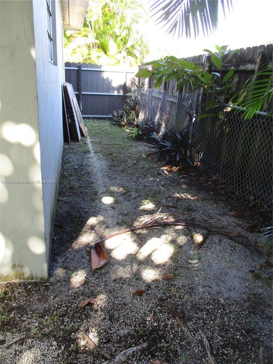 待售: $575,000 (3 贝兹, 2 浴室, 1741 平方英尺)