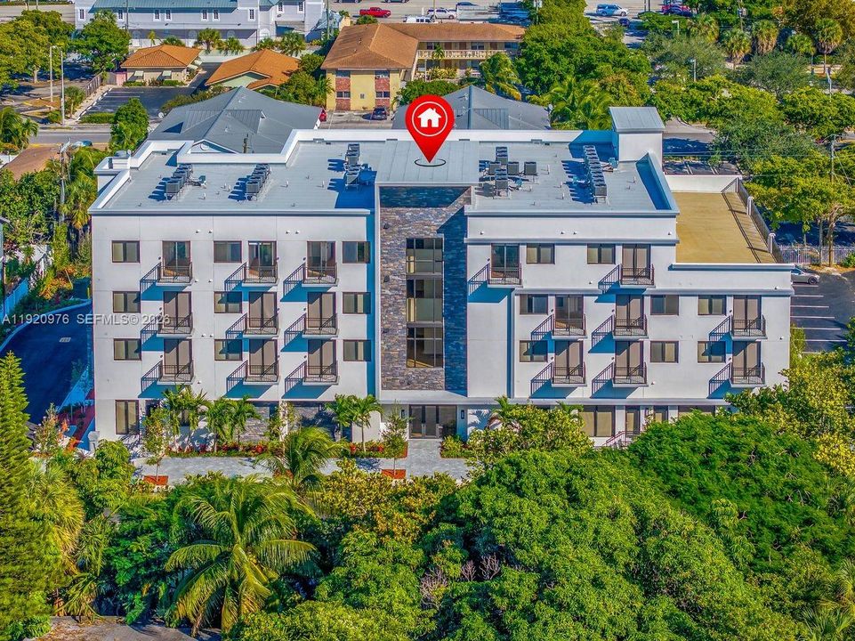 出租: $2,200 (1 贝兹, 1 浴室, 0 平方英尺)