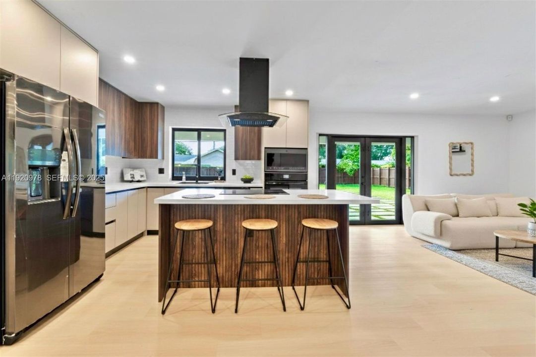 For Sale: $862,000 (4 beds, 2 baths, 1963 Square Feet)