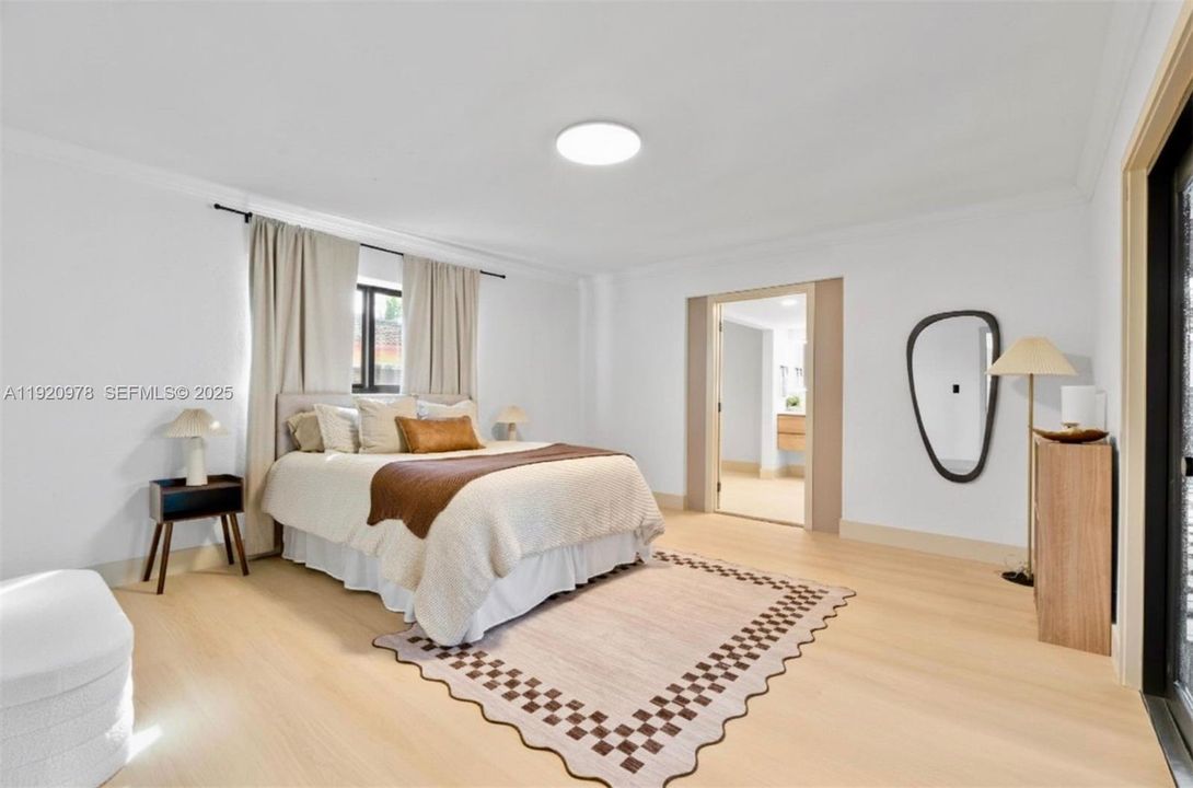 For Sale: $862,000 (4 beds, 2 baths, 1963 Square Feet)