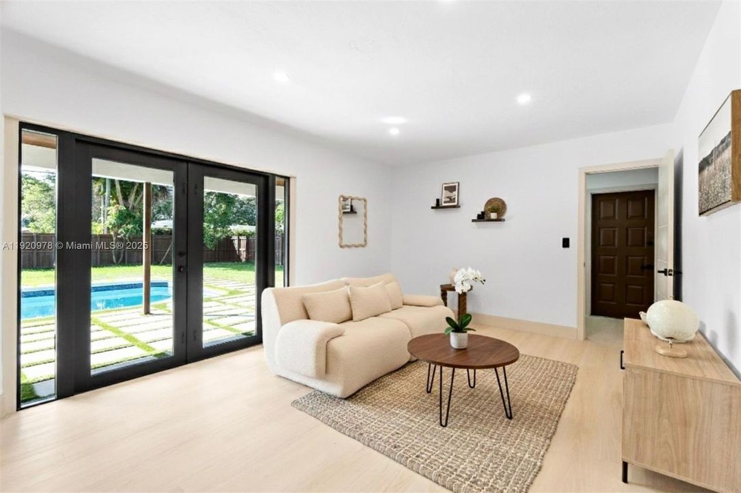 For Sale: $862,000 (4 beds, 2 baths, 1963 Square Feet)